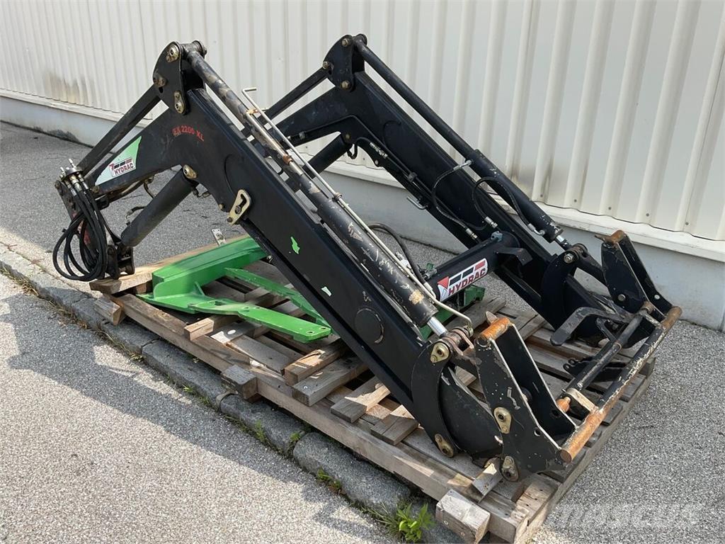 Hydrac EK 2200 P XL Etukuormaimen varusteet