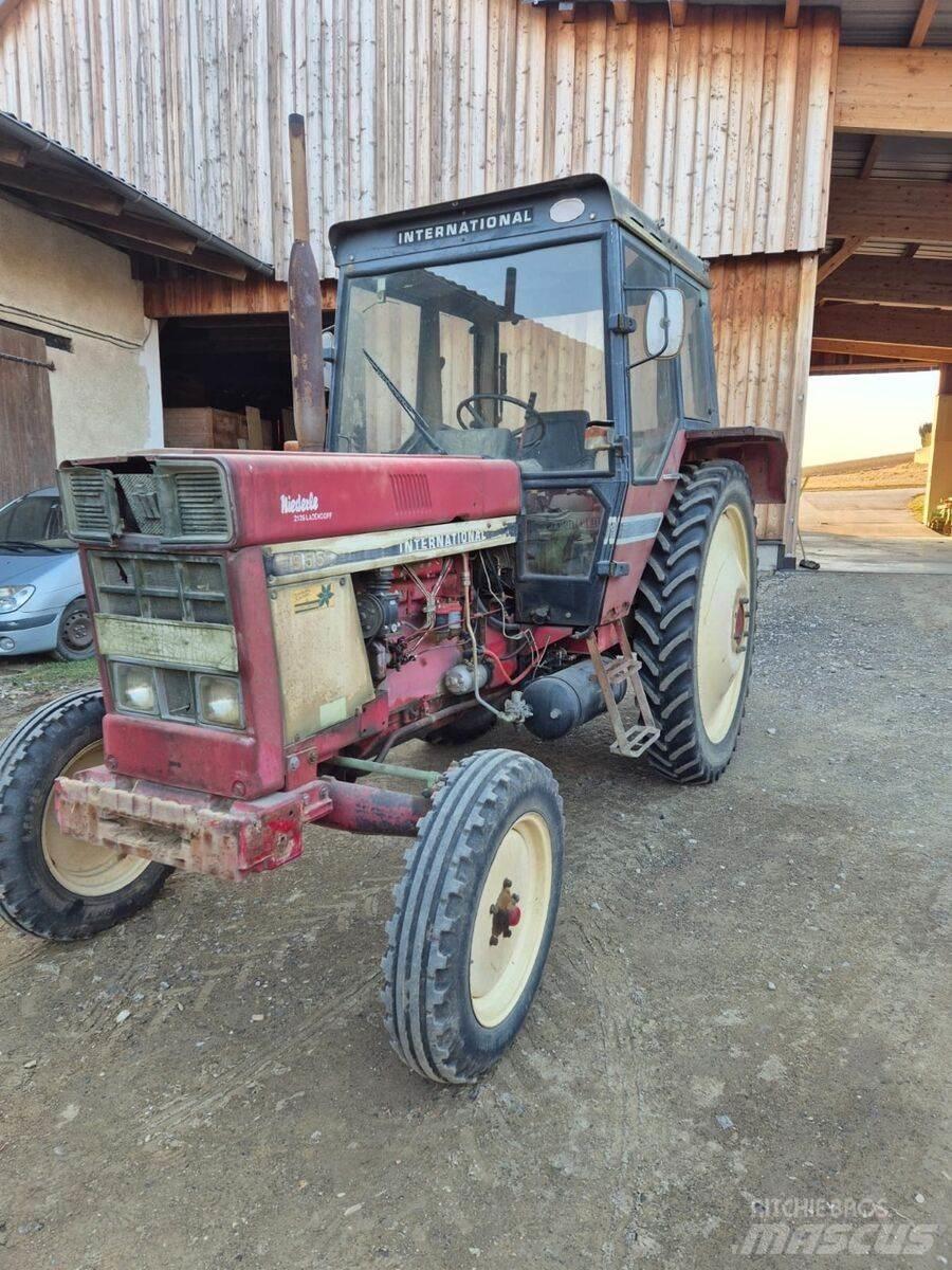 IHC 955 Traktorit