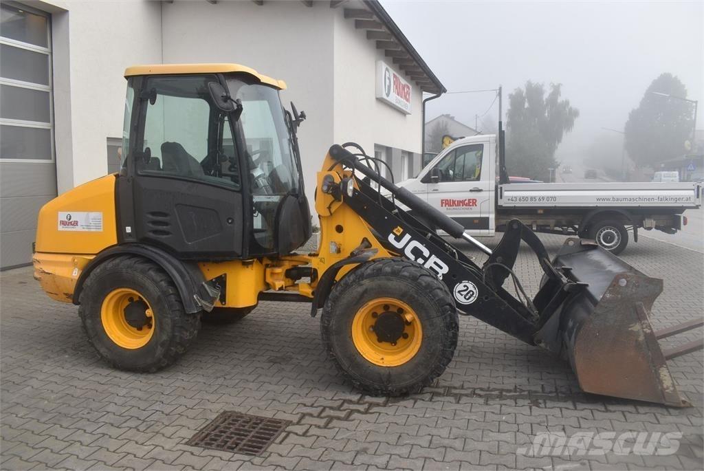 JCB 406 Pyöräkuormaajat