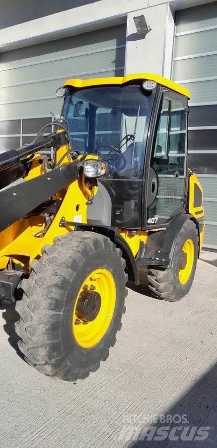 JCB 407 Pyöräkuormaajat