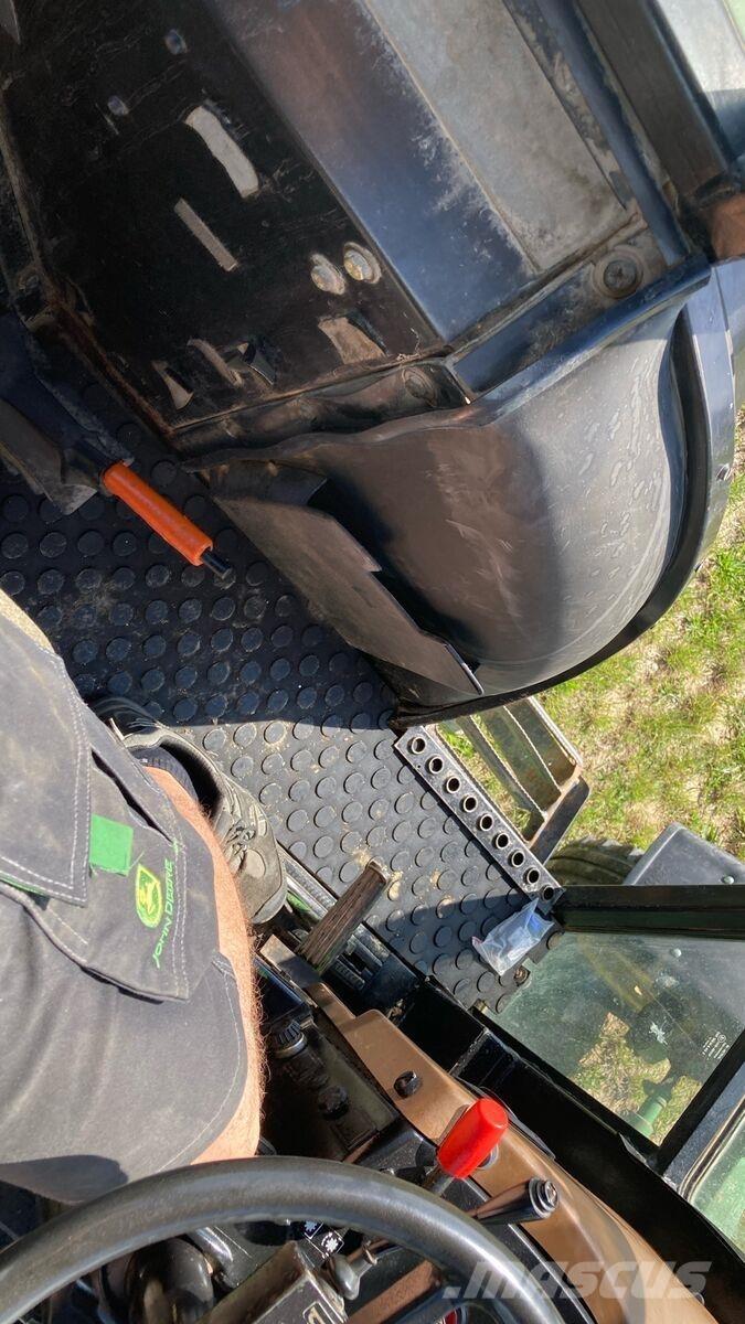 John Deere 1850 Traktorit