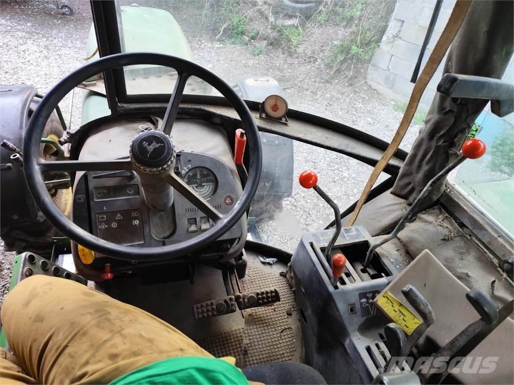 John Deere 3140 Traktorit