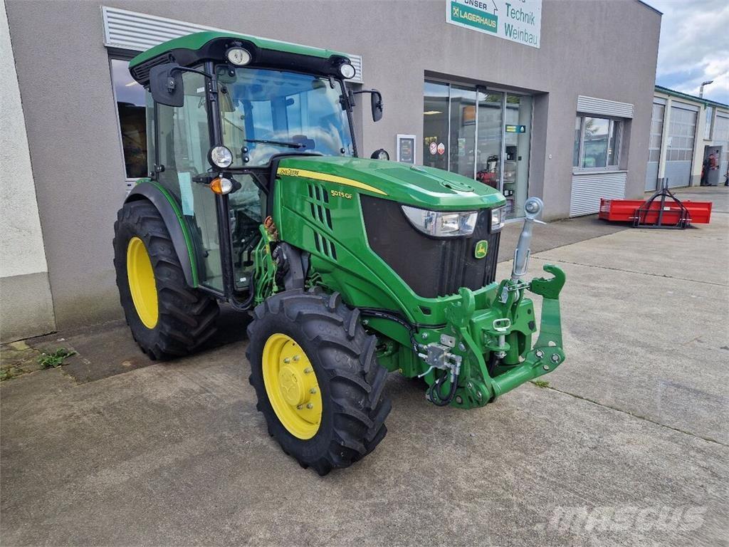 John Deere 5075 GF Traktorit