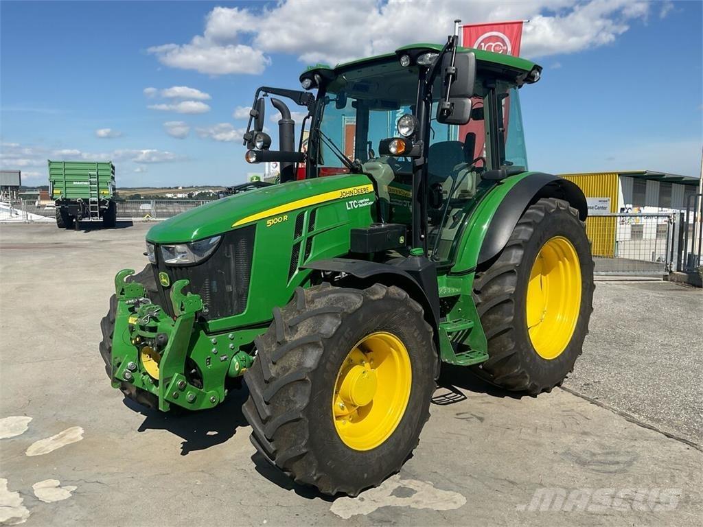 John Deere 5100R Traktorit
