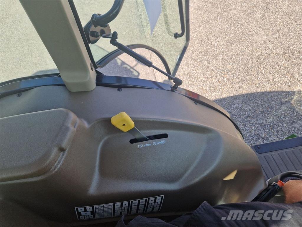 John Deere 5105GN Traktorit