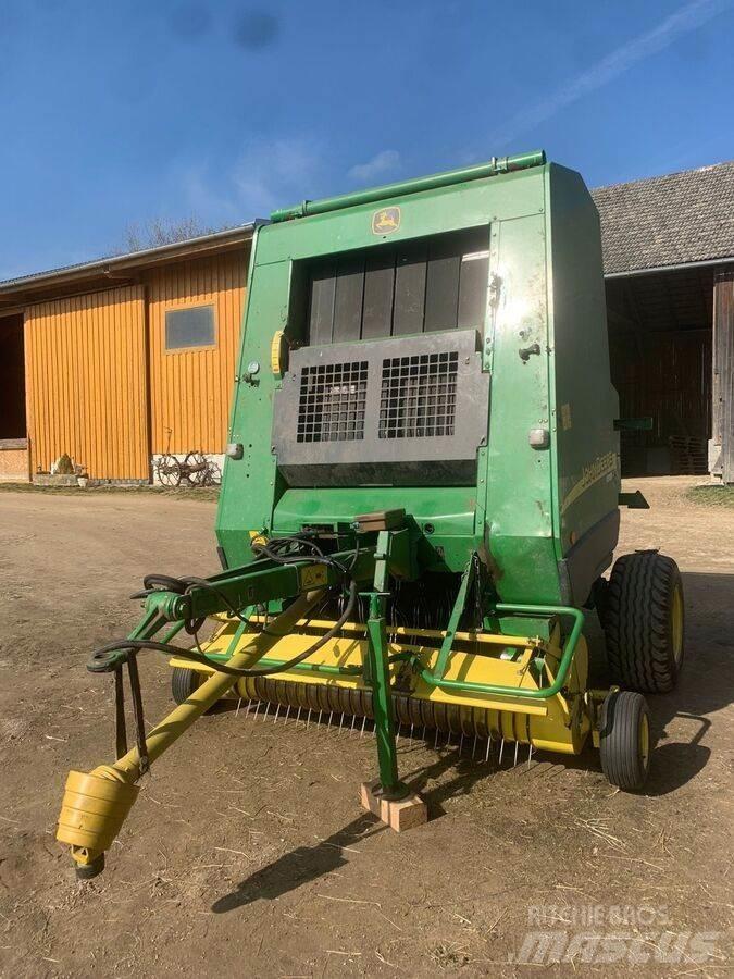 John Deere 592C Pyöröpaalaimet