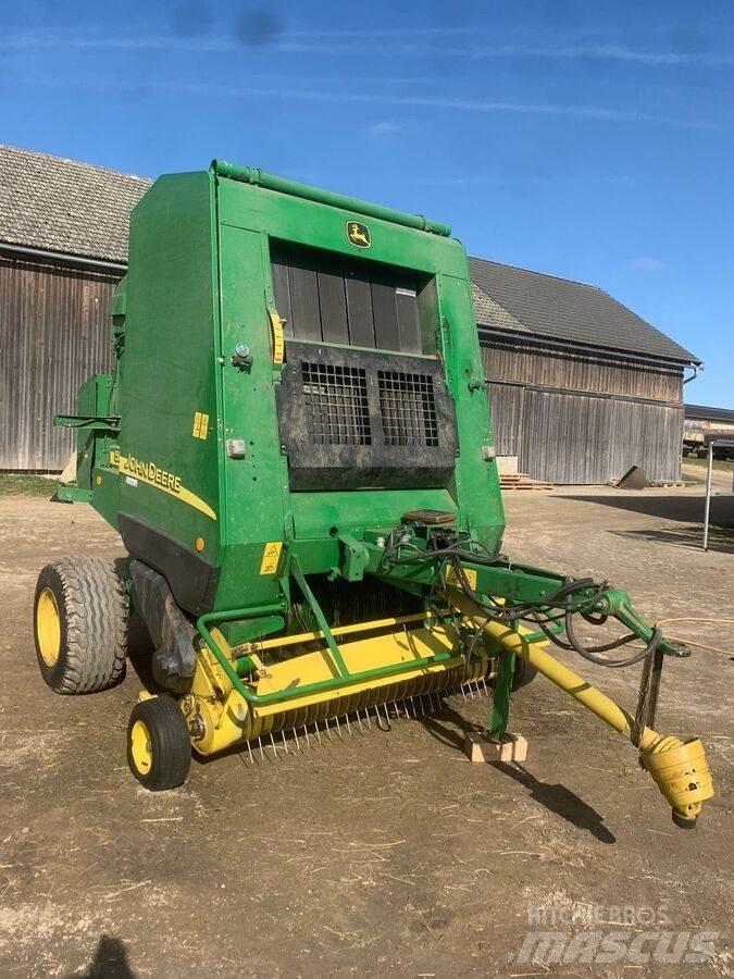 John Deere 592C Pyöröpaalaimet