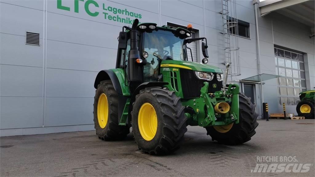 John Deere 6100M Traktorit