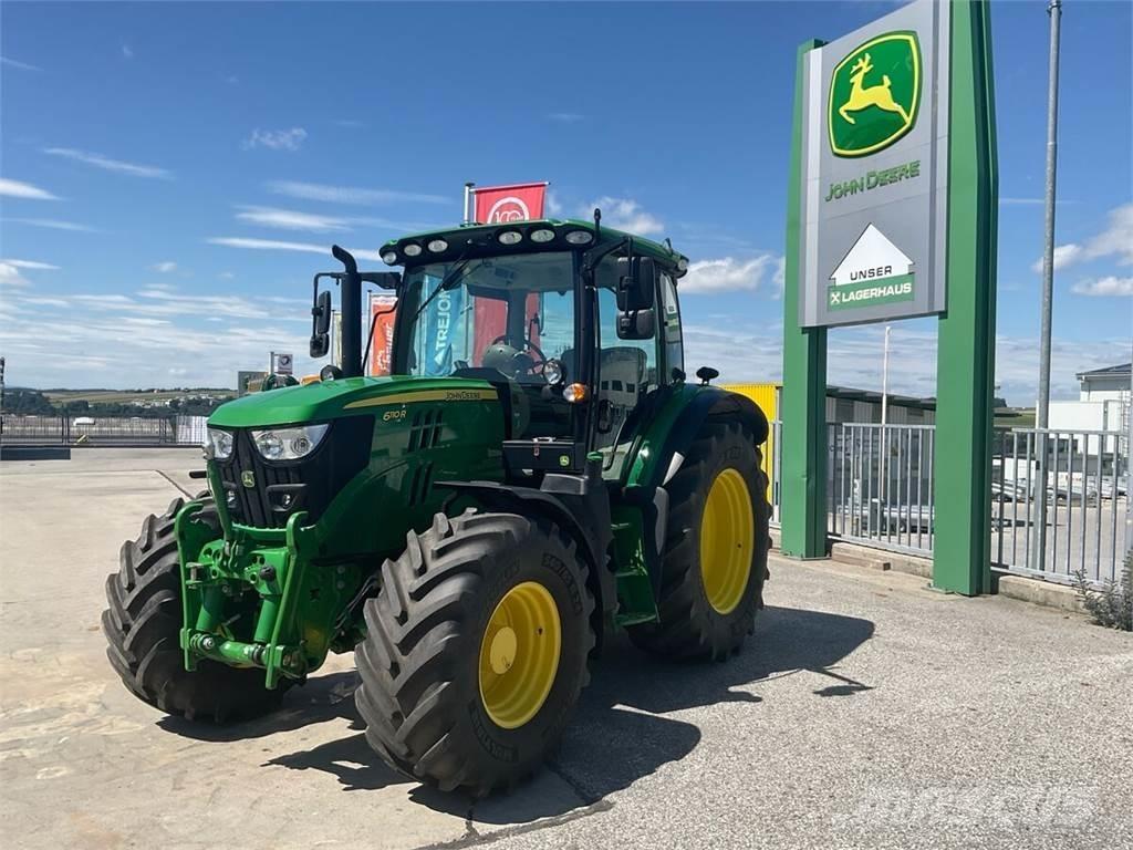 John Deere 6110R Traktorit