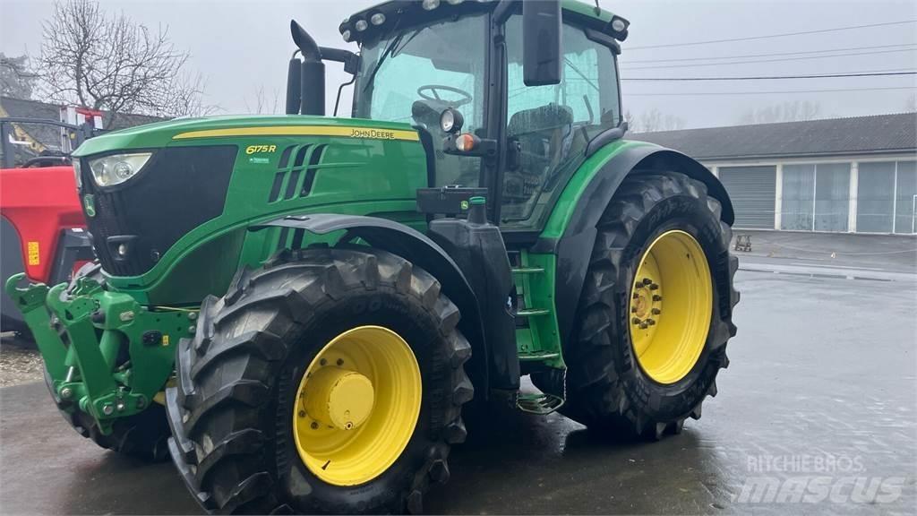 John Deere 6175R Traktorit