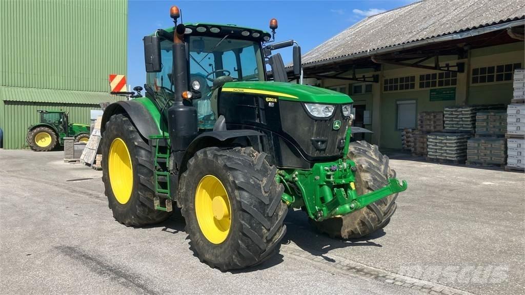 John Deere 6250R Traktorit