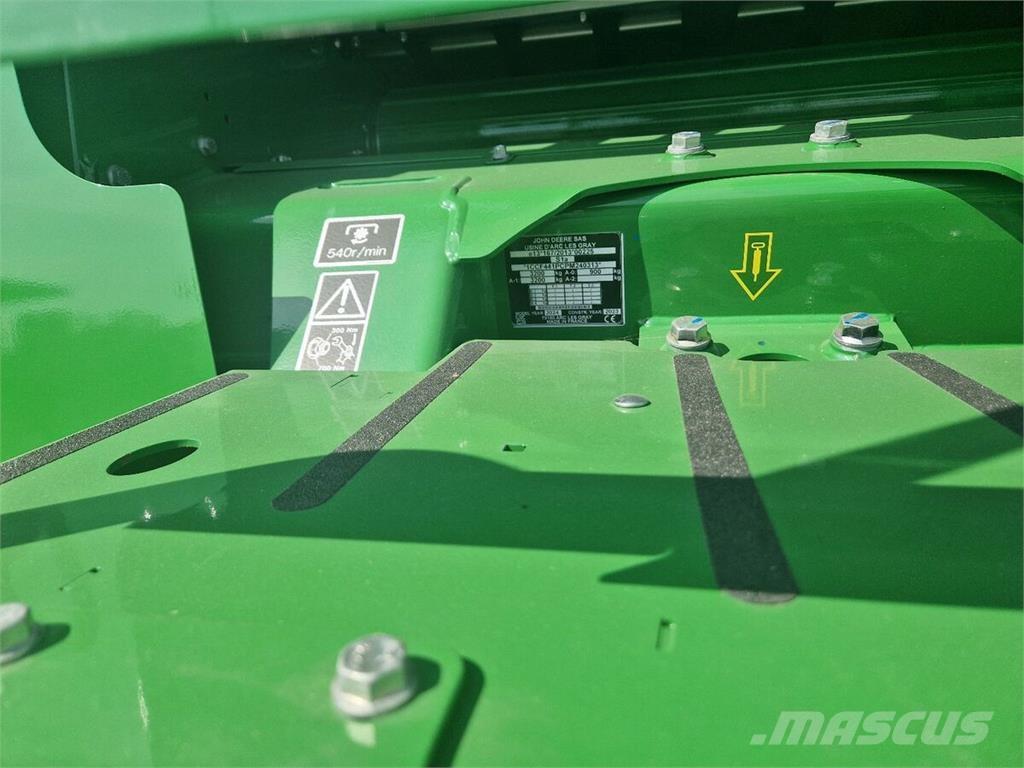 John Deere F441M Pyöröpaalaimet