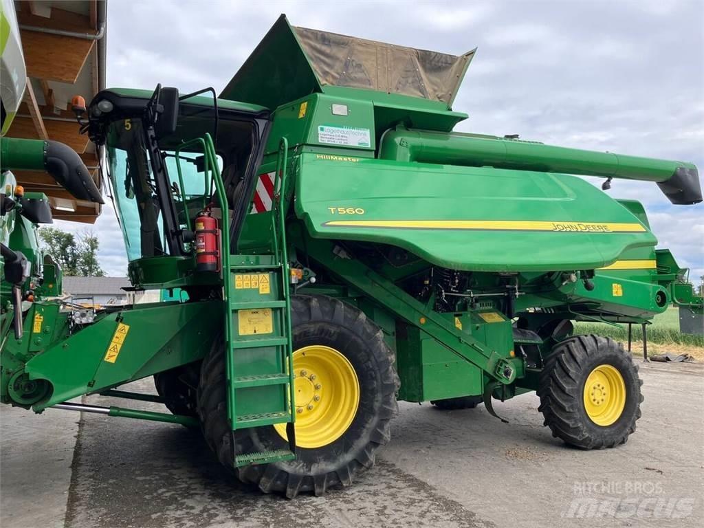 John Deere T560HM Leikkuupuimurit