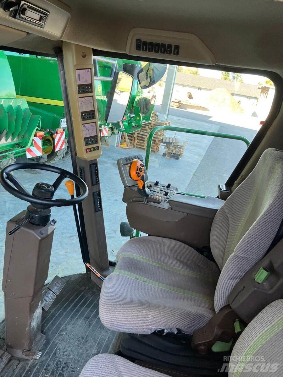 John Deere T560HM Leikkuupuimurit