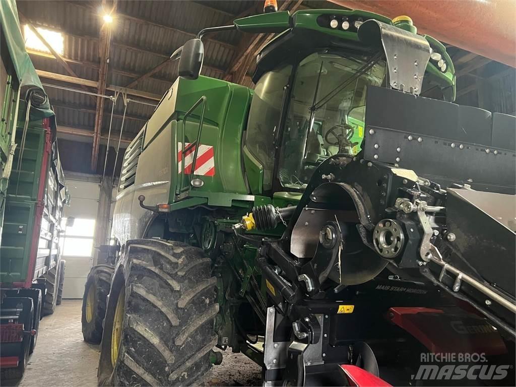 John Deere T670 Leikkuupuimurit