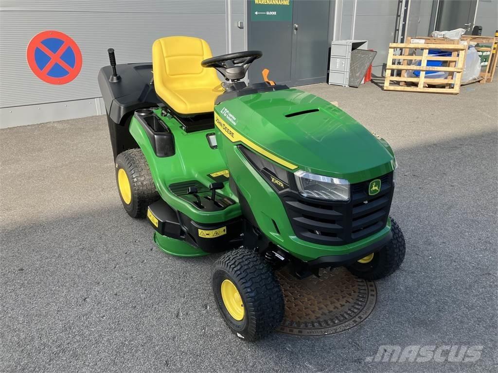 John Deere X 147R Muut ympäristökoneet