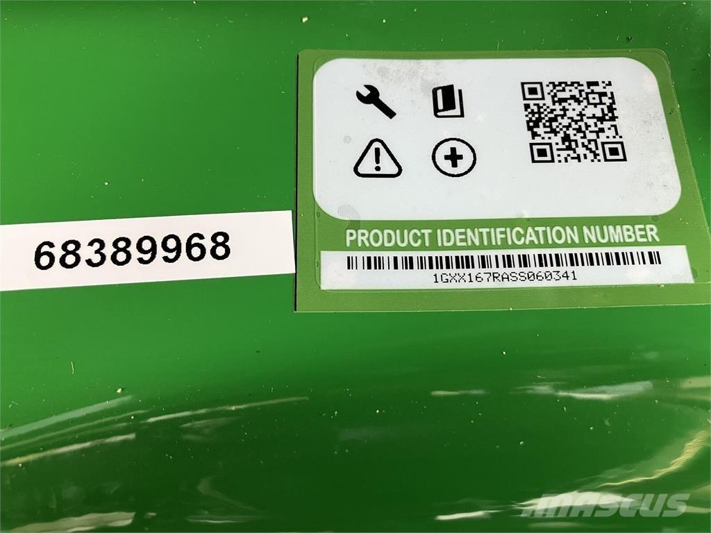 John Deere X 167R Muut ympäristökoneet