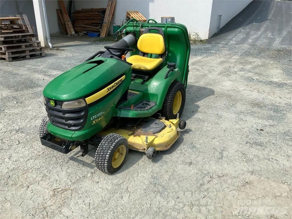 John Deere X540 Muut ympäristökoneet