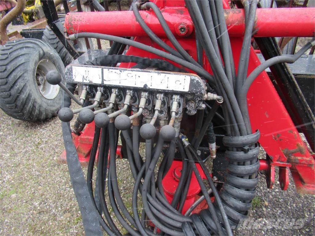 Kesla 2300 + 425 Patu Metsäperävaunut
