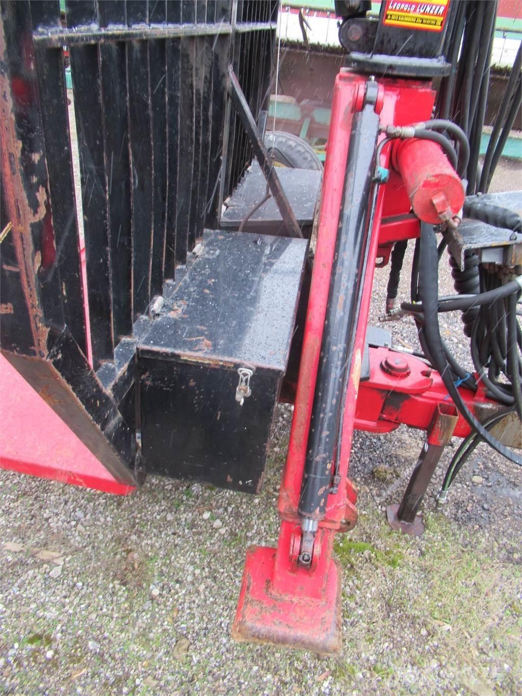 Kesla 2300 + 425 Patu Metsäperävaunut