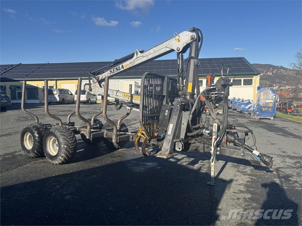 Kesla 9T+204T Metsäperävaunut
