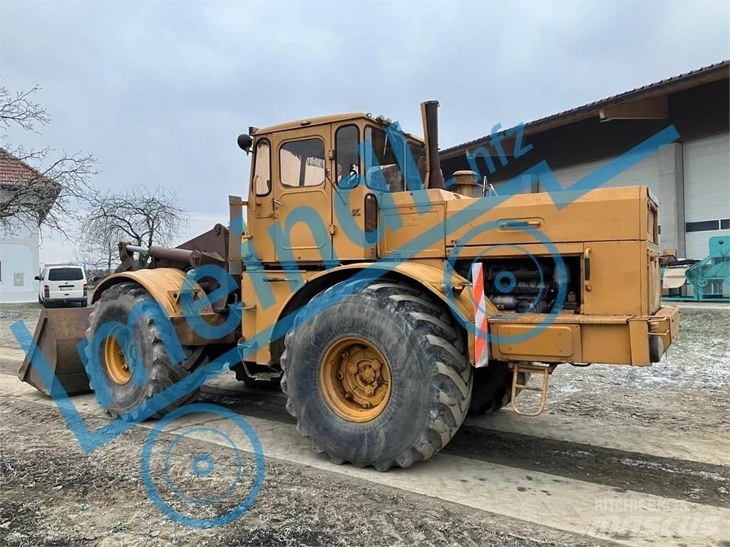 Kirovets K701 Traktorit