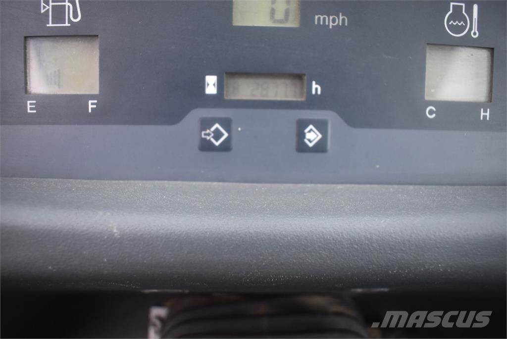 Komatsu WA70-7 Pyöräkuormaajat