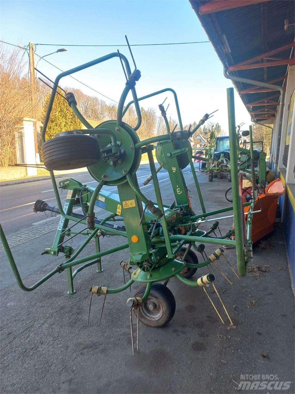 Krone KW 4.62 Pöyhimet ja haravat