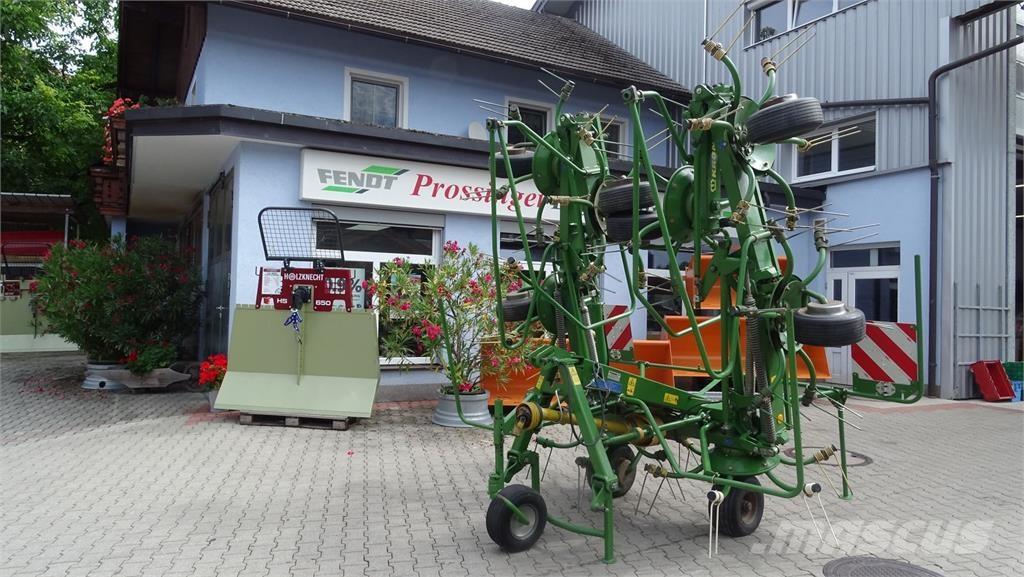 Krone KW 8 82/8 Pöyhimet ja haravat