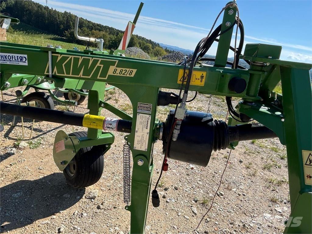 Krone KWT 882/8 Pöyhimet ja haravat