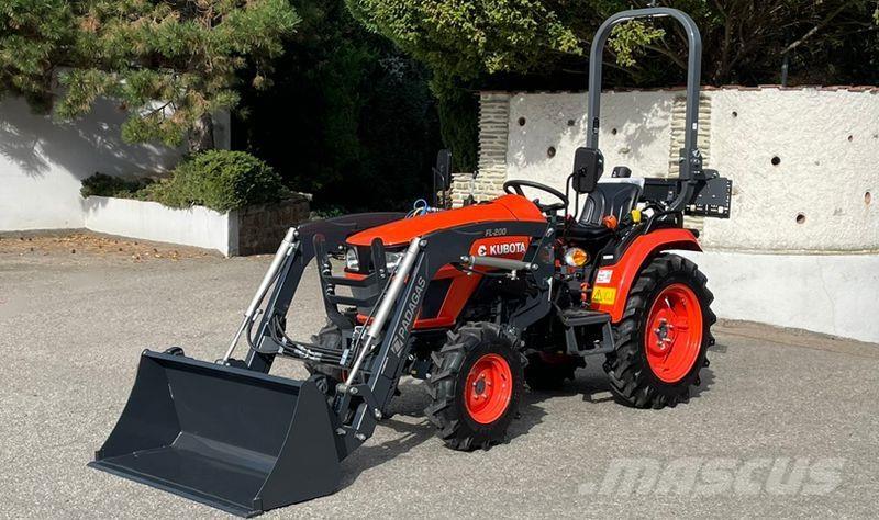 Kubota EK1-261 Traktorit