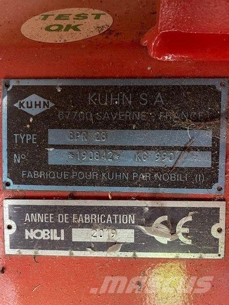 Kuhn BPR 28 Kesantoleikkurit ja -murskaimet