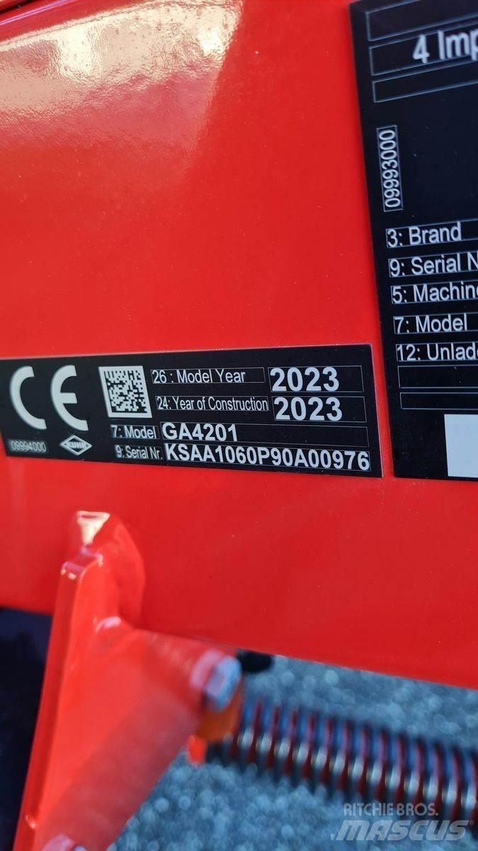 Kuhn GA3901 Swather-niittokoneet