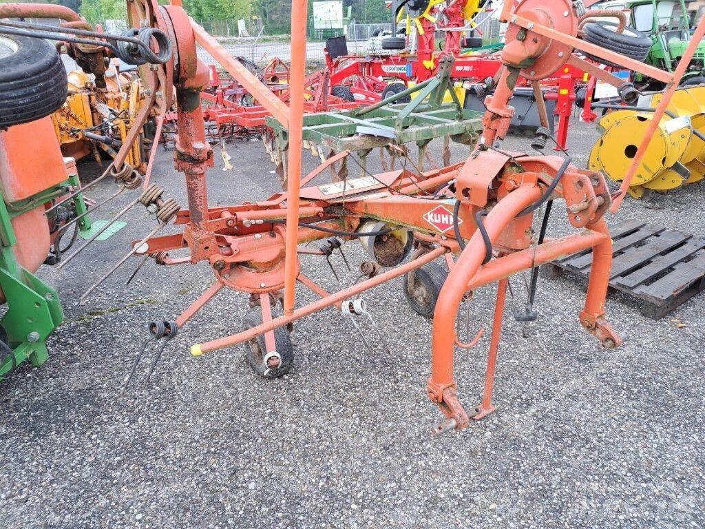 Kuhn GF 4201 MH Pöyhimet ja haravat
