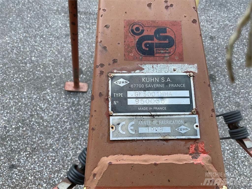 Kuhn GF 5001 Pöyhimet ja haravat