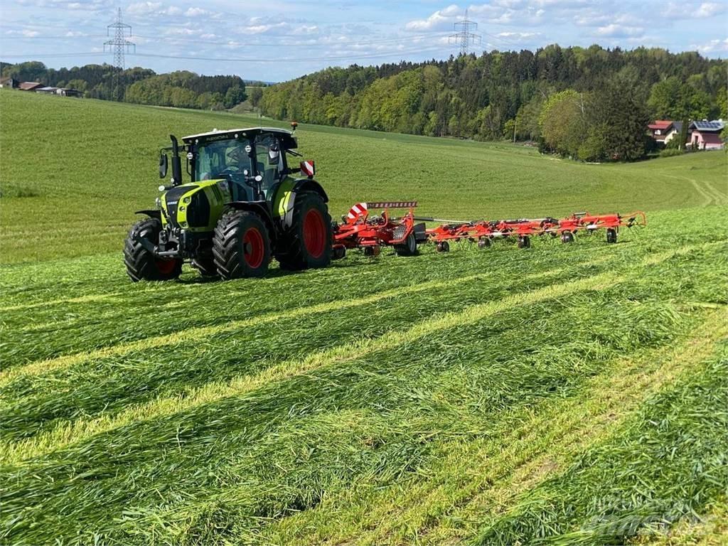 Kuhn GF13003 T Pöyhimet ja haravat