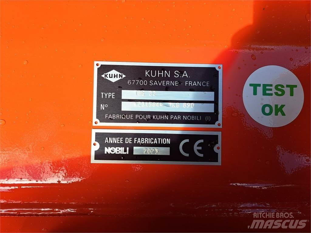 Kuhn TBE 22 Kesantoleikkurit ja -murskaimet