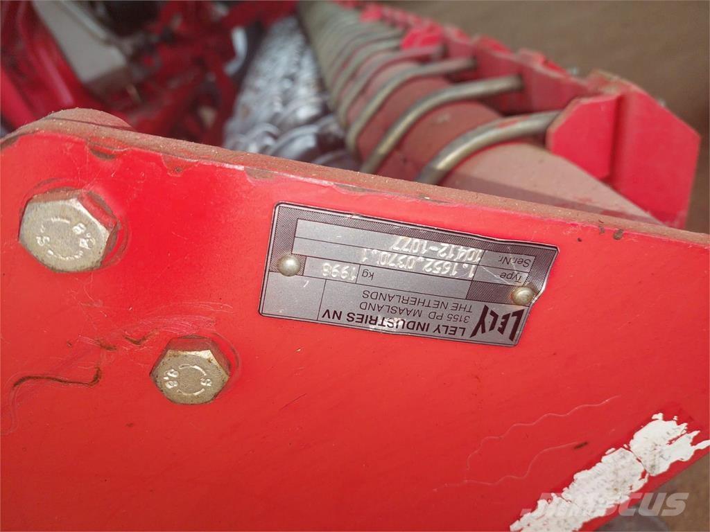 Lely TERRA 300-35 Kiekkomultaimet ja lautasäkeet