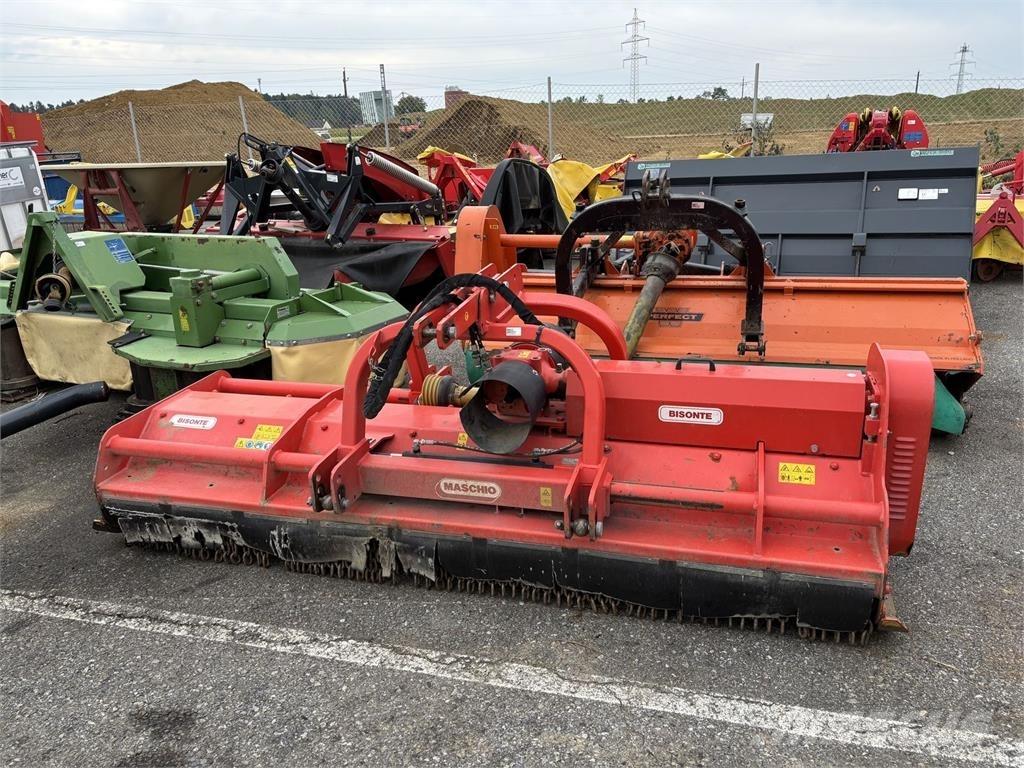 Maschio Bisonte 280 Kesantoleikkurit ja -murskaimet