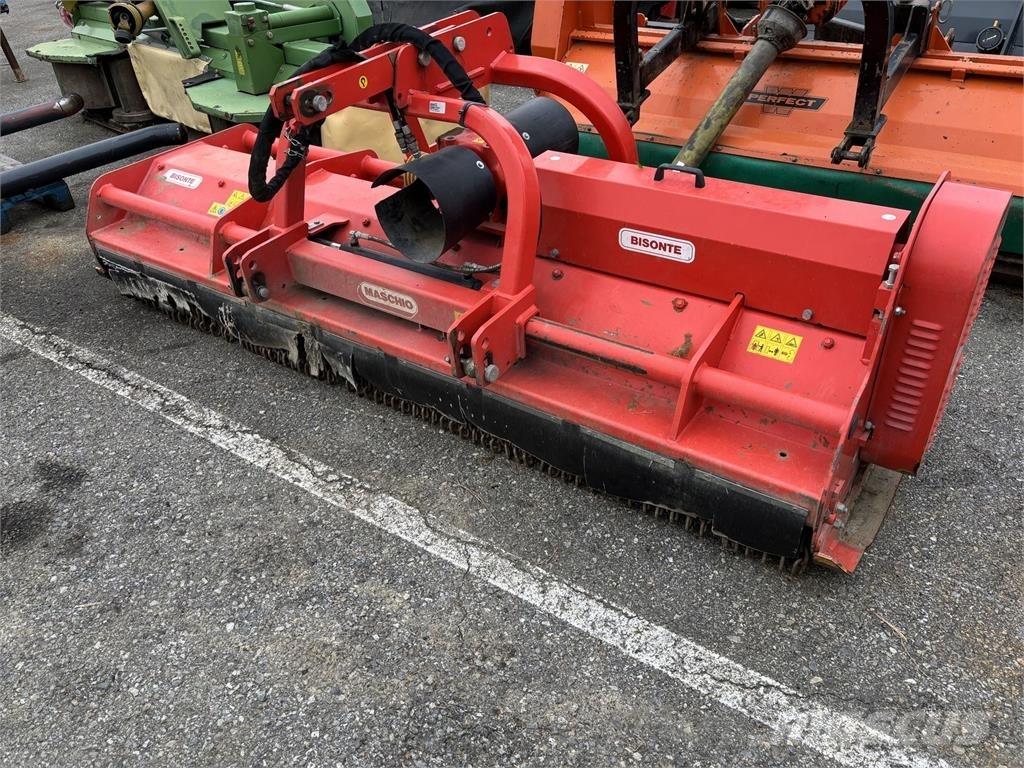 Maschio Bisonte 280 Kesantoleikkurit ja -murskaimet