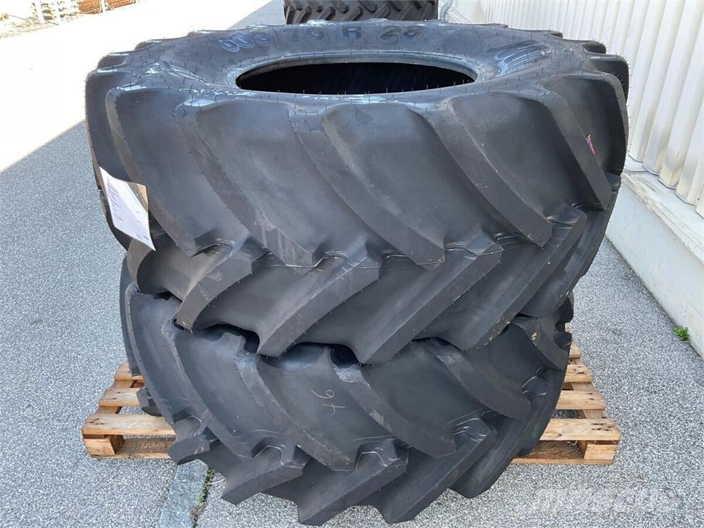 Mitas 600/70 R 28 Renkaat ja vanteet