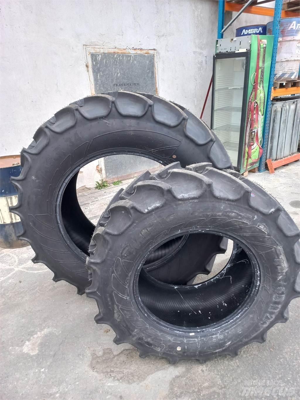 Mitas AC 65 Renkaat ja vanteet