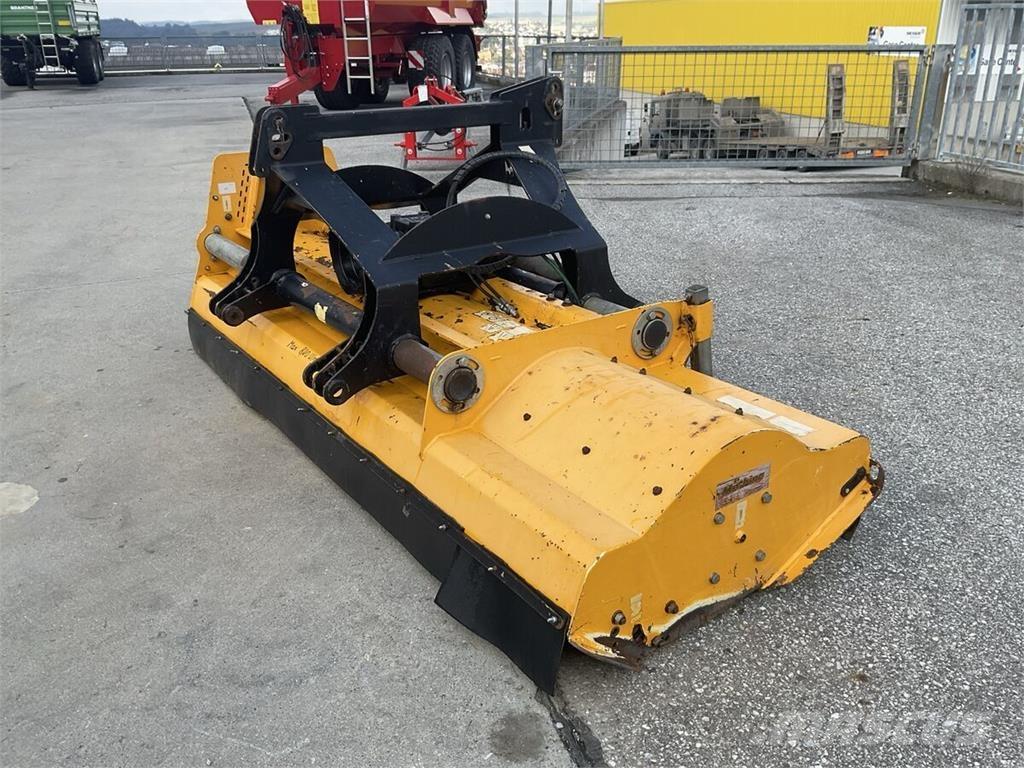 Müthing MU pro 300 Kesantoleikkurit ja -murskaimet