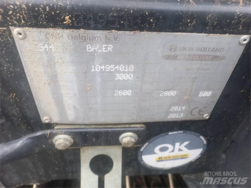 New Holland BR 6090 Pyöröpaalaimet