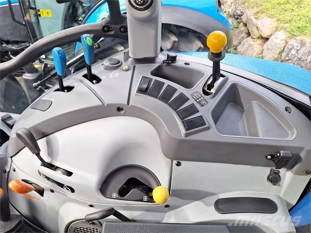 New Holland T 5.85 Traktorit