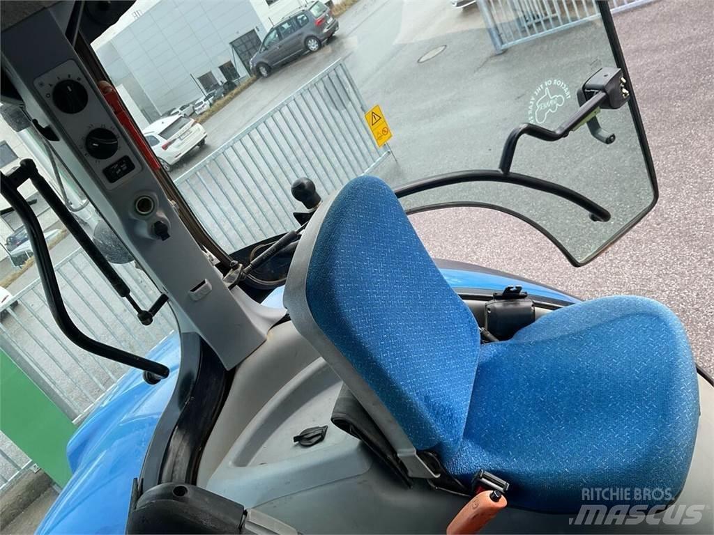 New Holland T7050 Traktorit