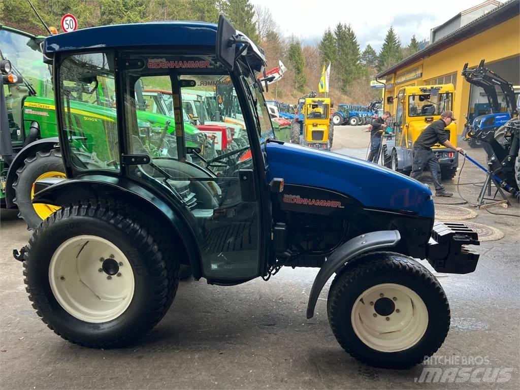 New Holland TCE 55 Traktorit