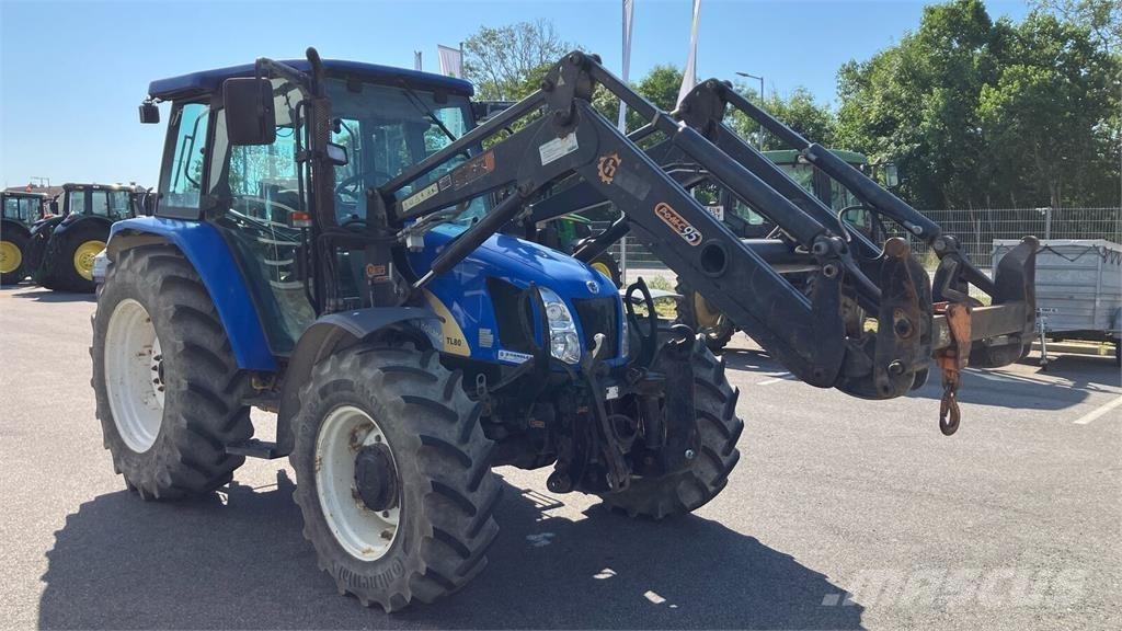 New Holland TL 80 A Traktorit