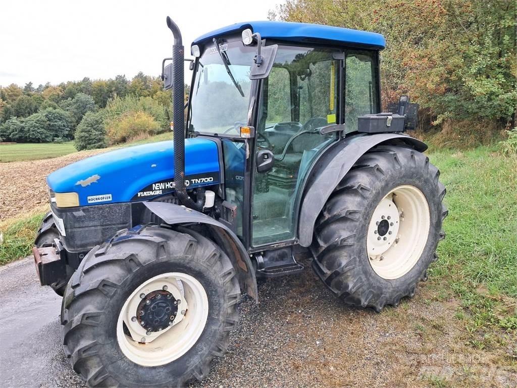 New Holland TN-D 70 Traktorit