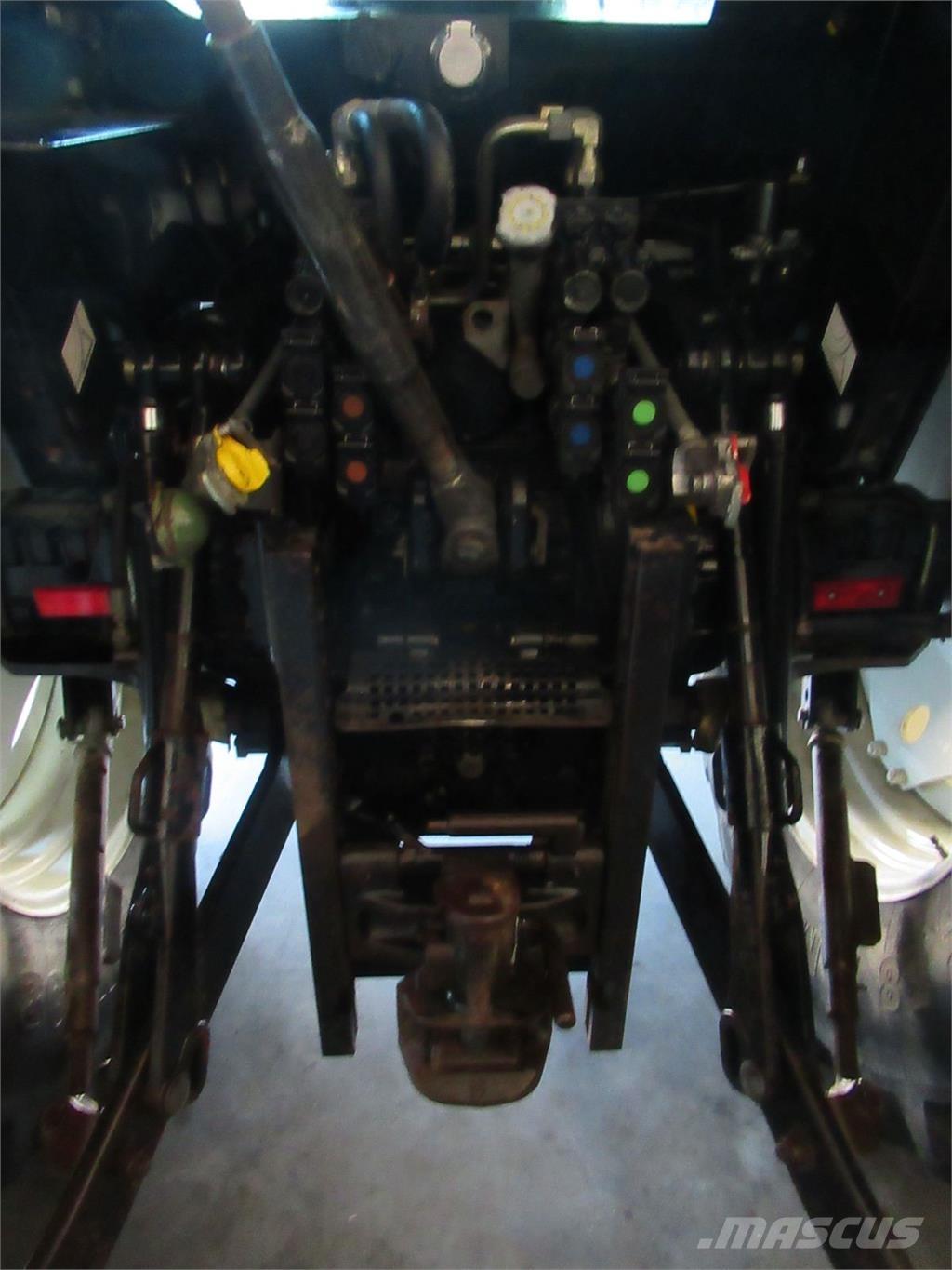 New Holland TS 100 Traktorit